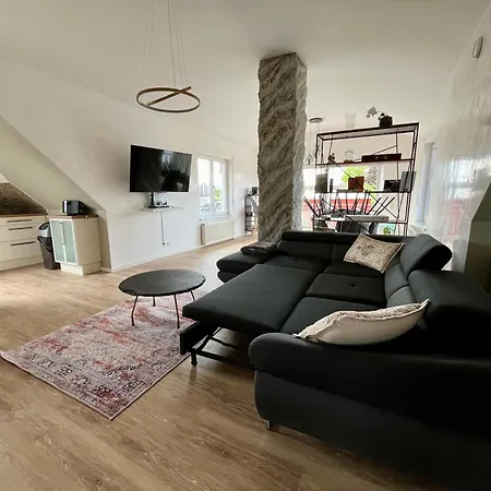 Dreamstay Traum Penthouse Goeggingen Апартаменты Аугсбург